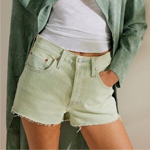 Levi’s 501 High Rise Short in Green